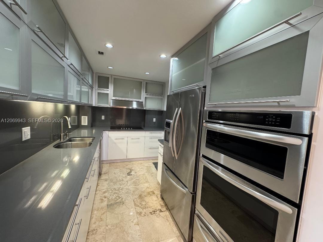 90 Edgewater Drive PH15 — photo 11