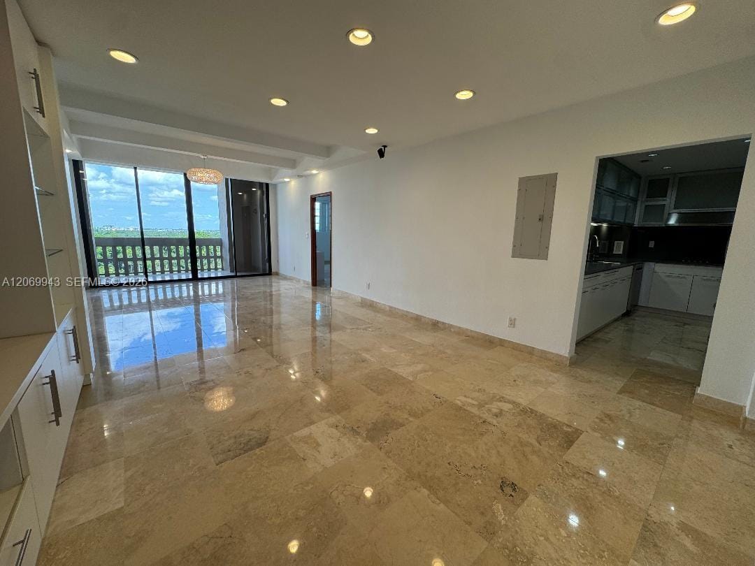 90 Edgewater Drive PH15 — photo 5