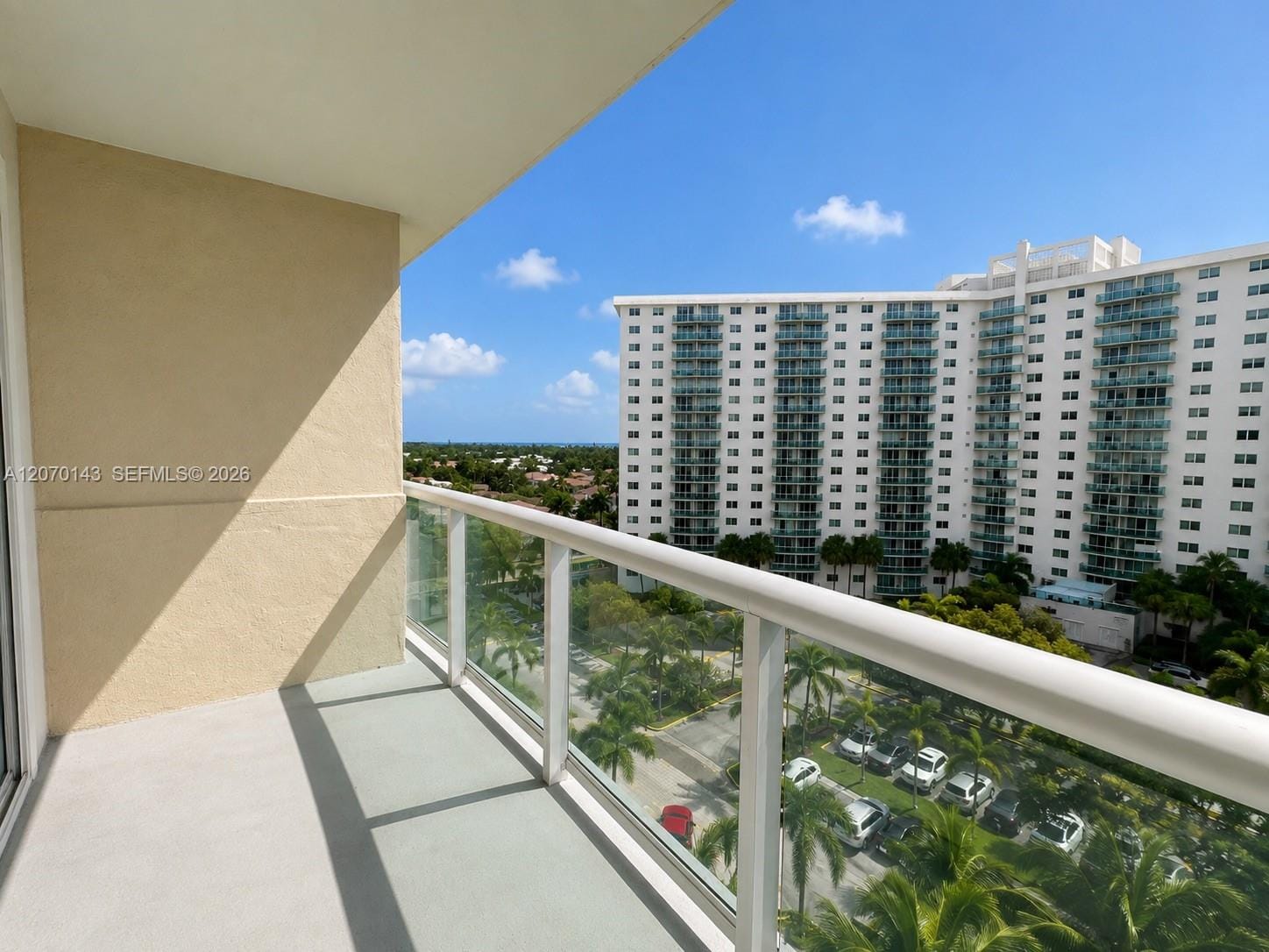 19390 Collins Avenue 908, Sunny Isles Beach, FL 33160 photo 16