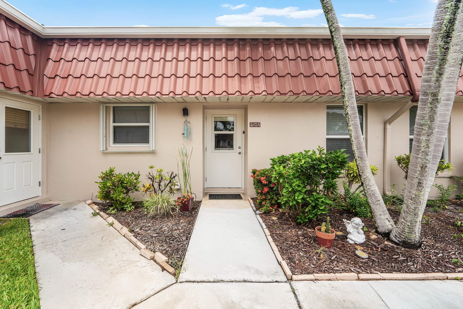 687 MARLBORO Oval A, Lake Worth, FL 33467 photo 2