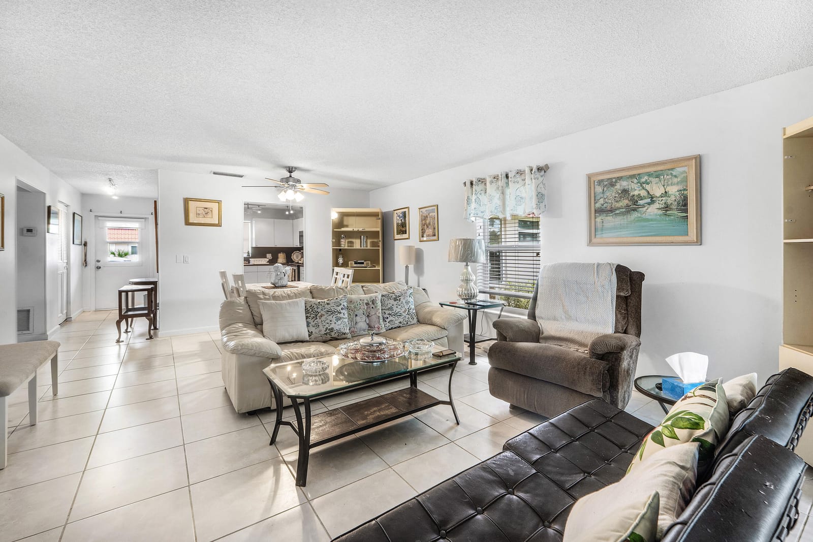 687 MARLBORO Oval A, Lake Worth, FL 33467 photo 5