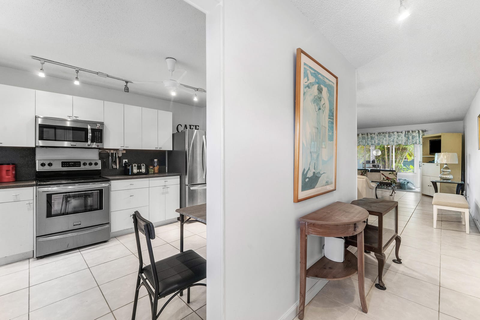 687 MARLBORO Oval A, Lake Worth, FL 33467 photo 6