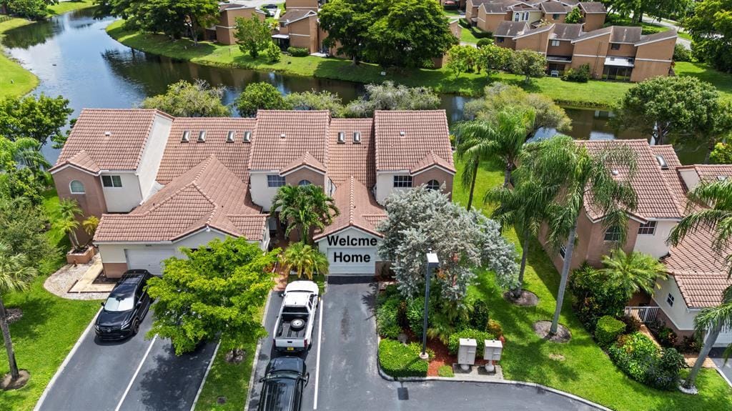 8211 NW 70th Street, Tamarac, FL 33321 photo 2