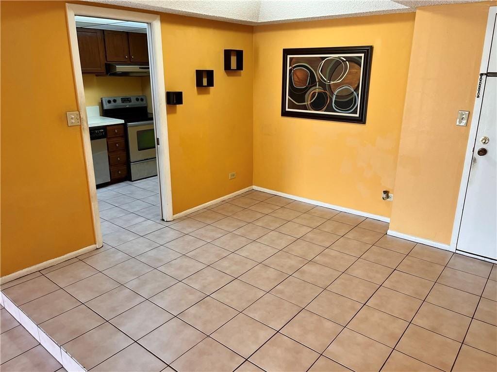 3690 Inverrary Drive 2c, Lauderhill, FL 33319 photo 6