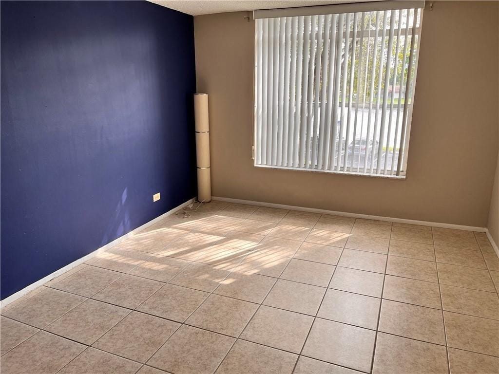 3690 Inverrary Drive 2c, Lauderhill, FL 33319 photo 7