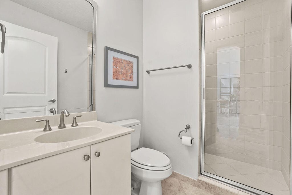 701 S Olive Avenue 1003 — photo 2