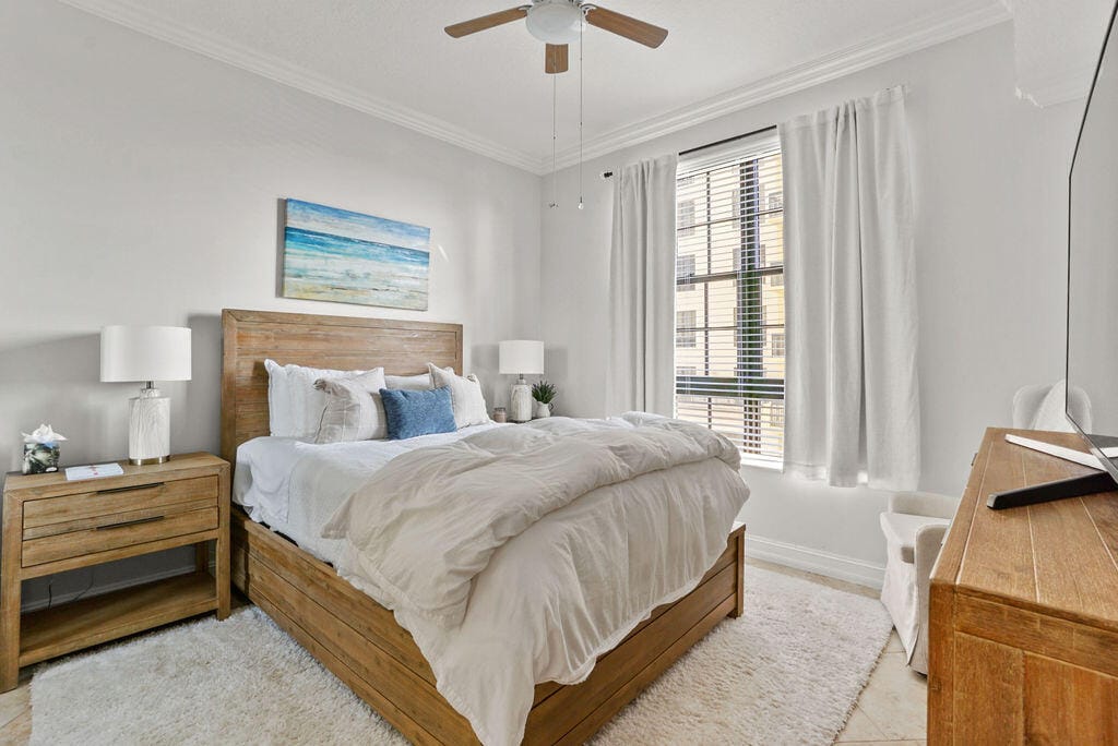 701 S Olive Avenue 1003 — photo 3