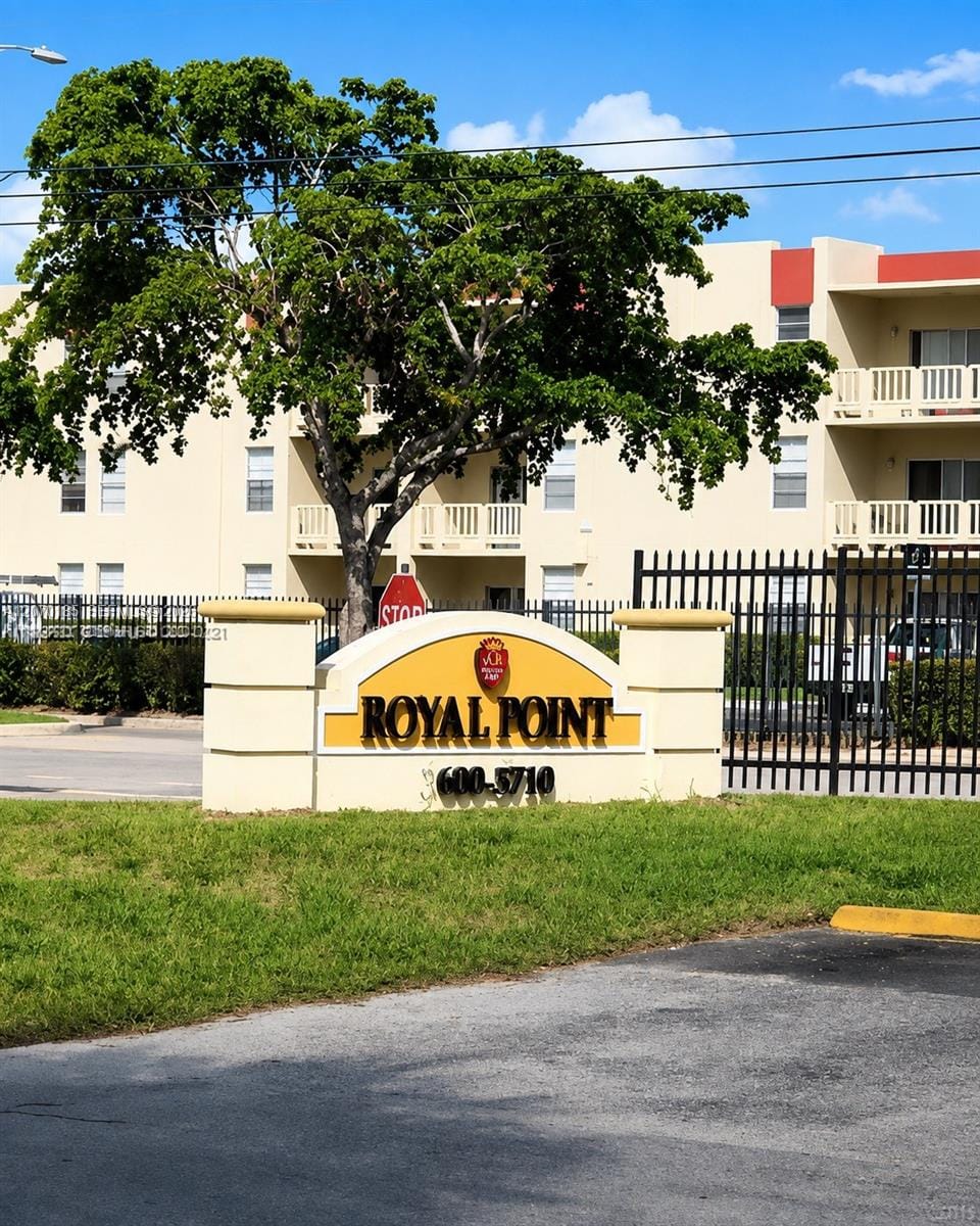 3700 NW 21st Street 206, Lauderdale Lakes, FL 33311 photo 14