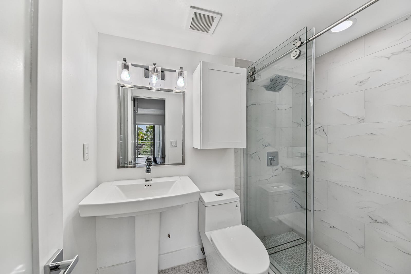 2900 NE 30TH Street D-3 — photo 9