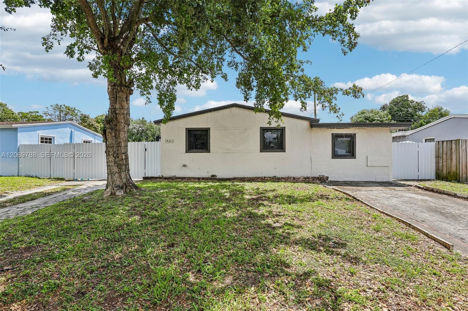 1421 N 68th Terrace 1421, Hollywood, FL 33024