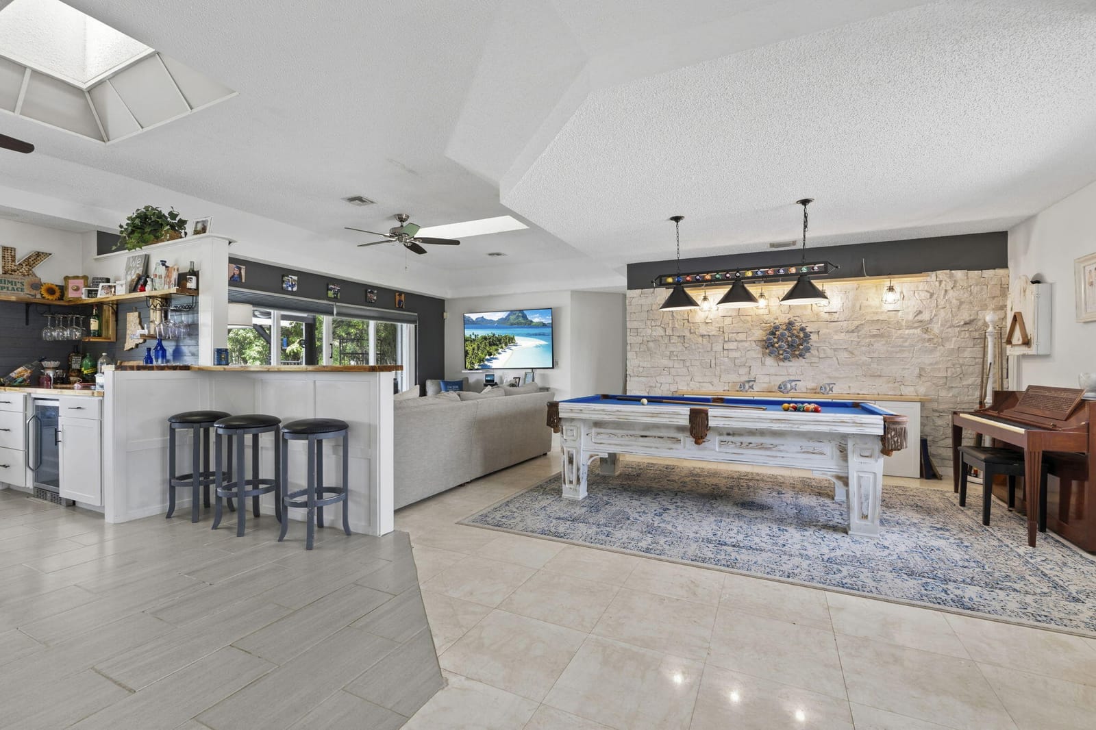 118 ELYSIUM Drive — photo 8