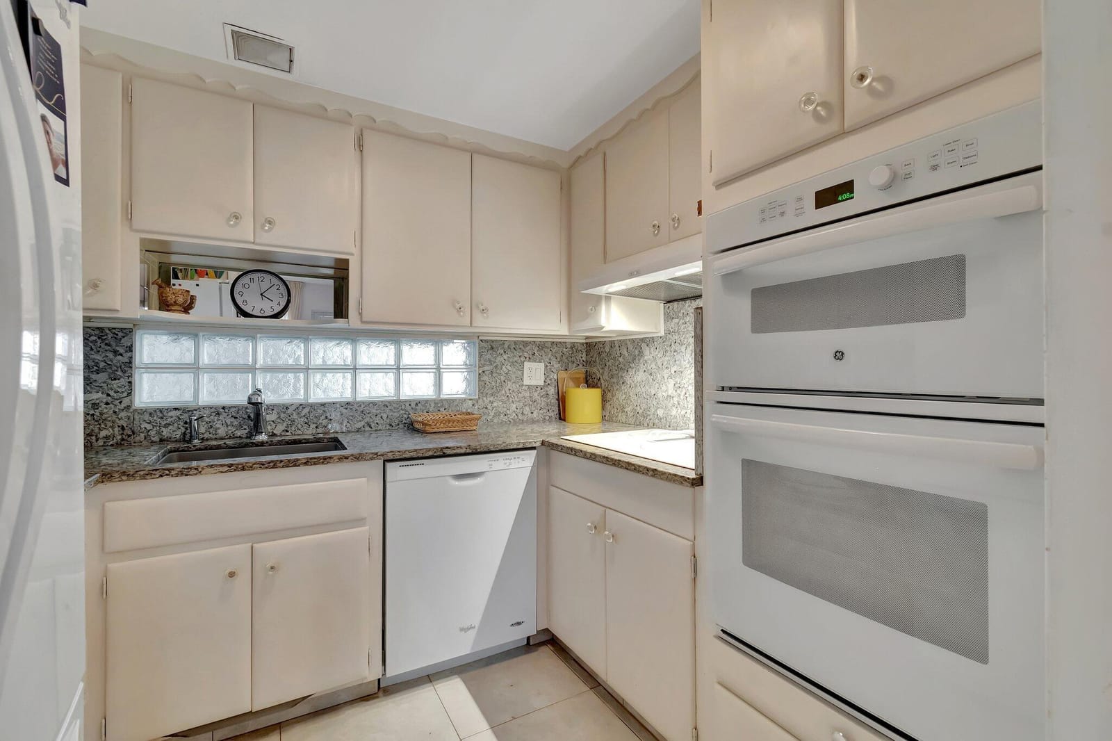 2711 S Ocean Boulevard 0020, Highland Beach, FL 33487 photo 17