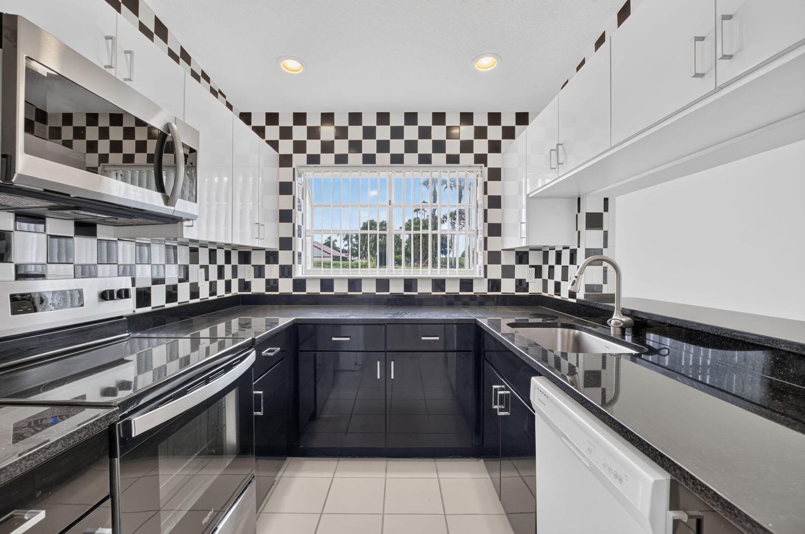 15415 SUMMER LAKE Drive, Delray Beach, FL 33446 photo 24