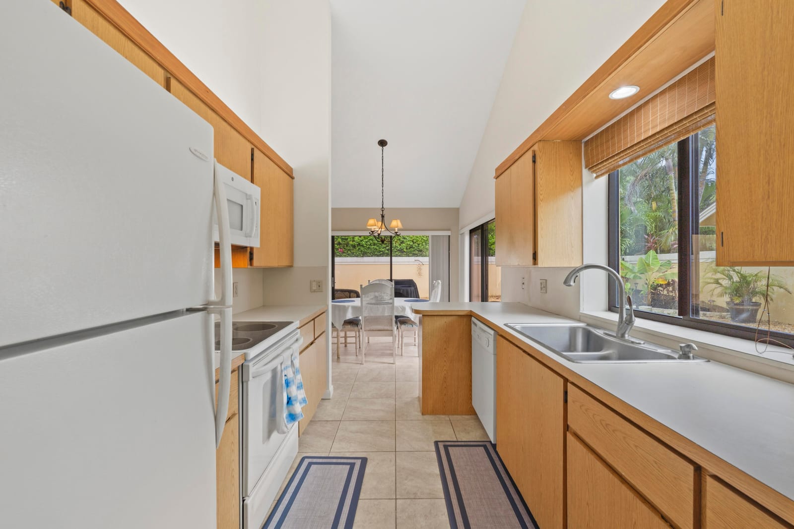125 Beach Summit Court, Jupiter, FL 33477 photo 16