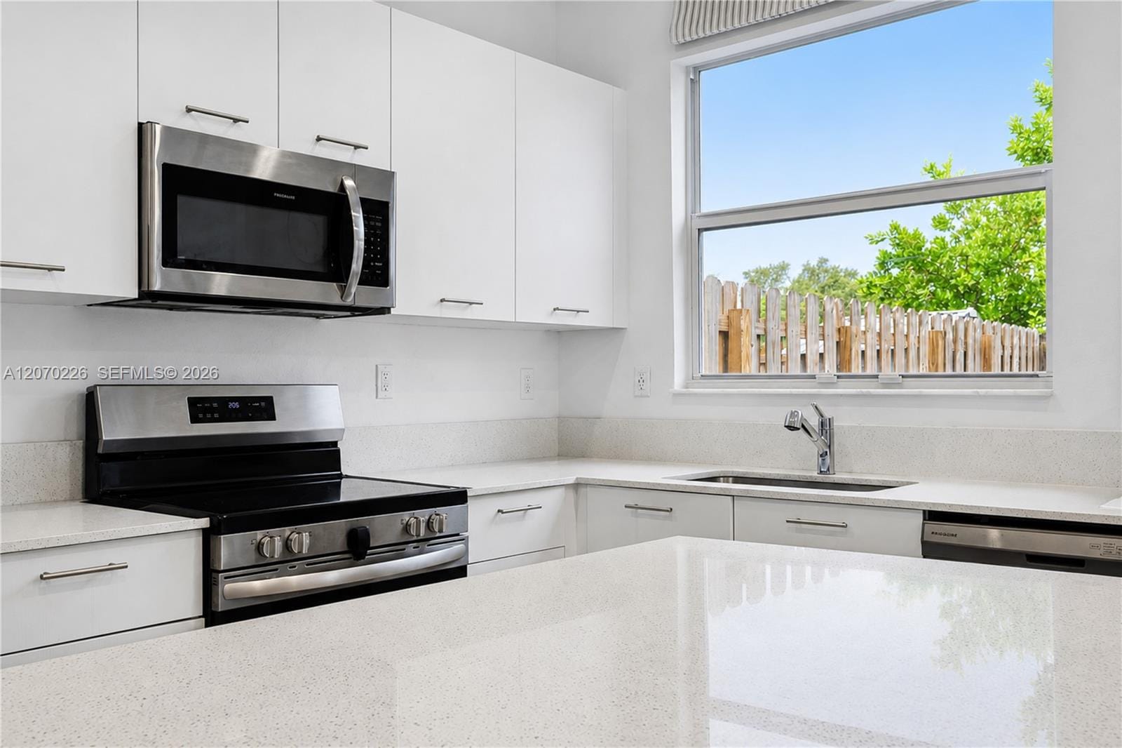 12218 NW 24th Place, Miami, FL 33167 photo 22