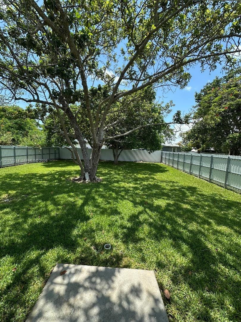 12230 SW 219th Street 0 — photo 5