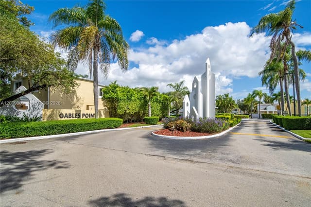 4500 SW 68th Ct Circle 5-3, Miami, FL 33155