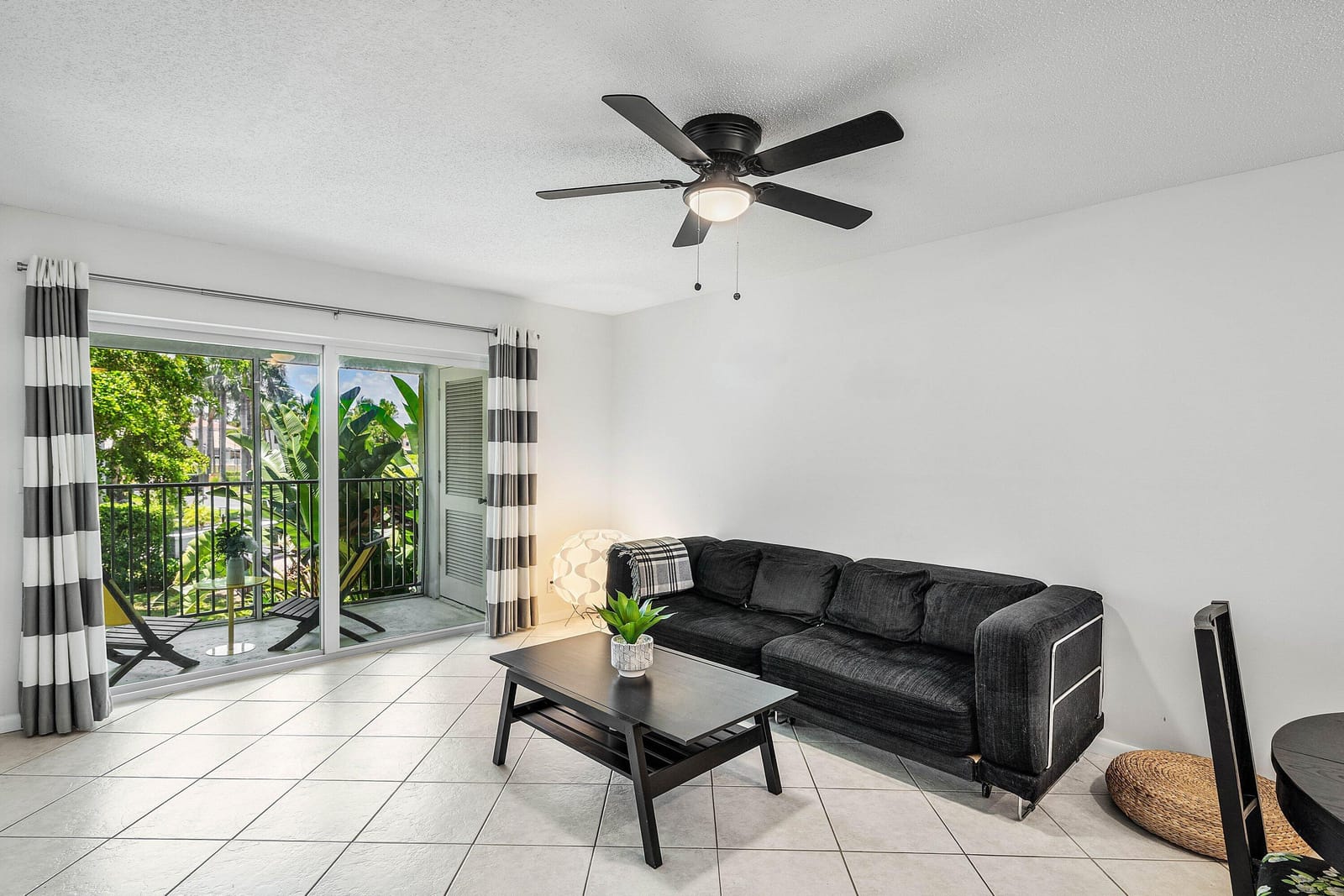 207 Tropic Isle Drive 208, Delray Beach, FL 33483 photo 11