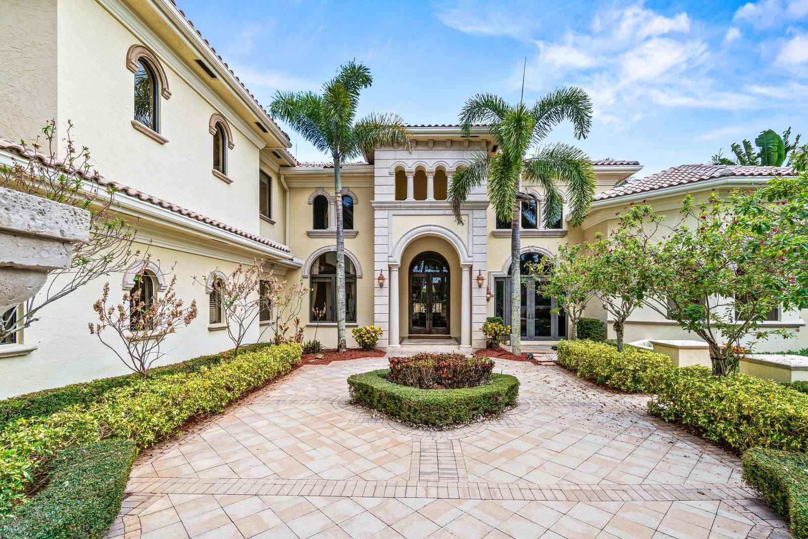 5590 Vintage Oaks Terrace — photo 4