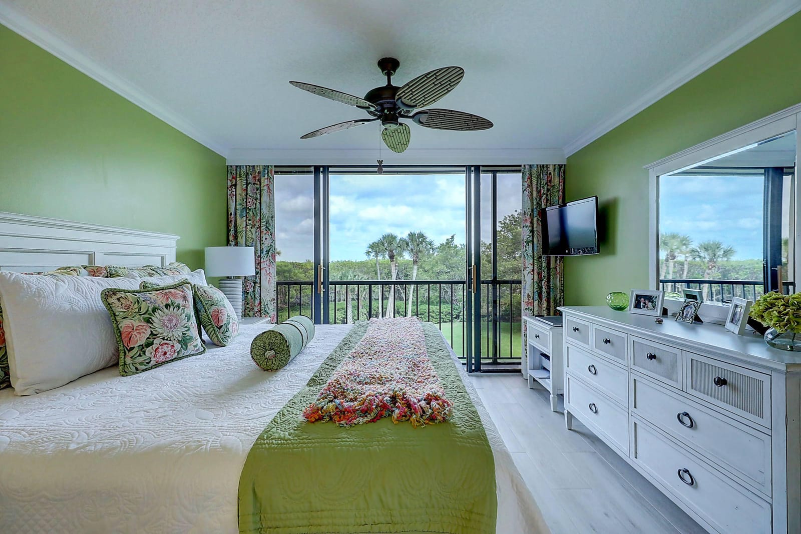 5059 N HIGHWAY A1A 206, Hutchinson Island, FL 34949 photo 25