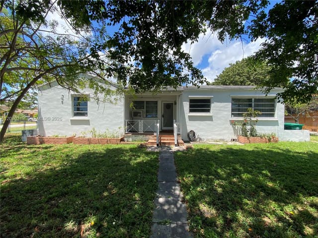 350 SW 34th Avenue -, Miami, FL 33135
