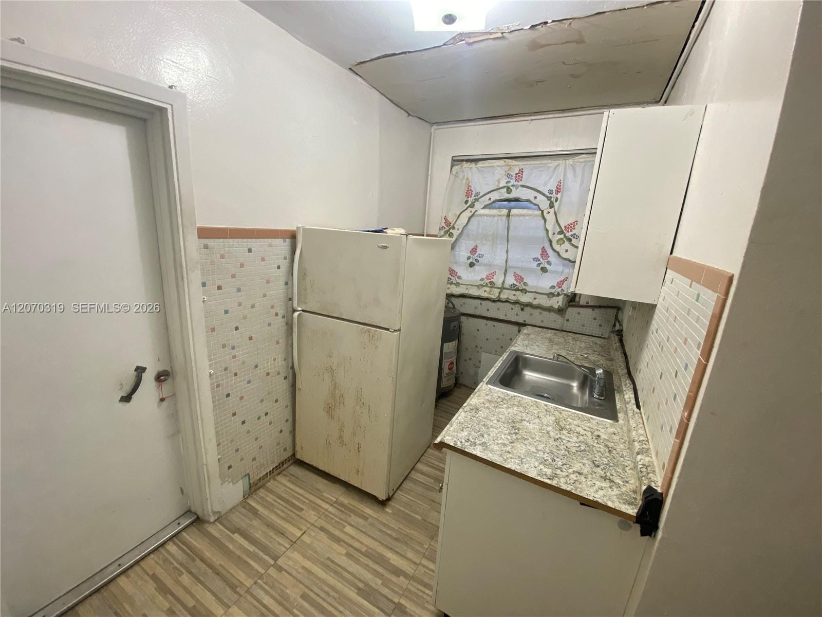350 SW 34th Avenue -, Miami, FL 33135 photo 7