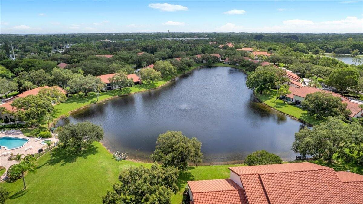 6050 SE Martinique Drive 102, Stuart, FL 34997 photo 14