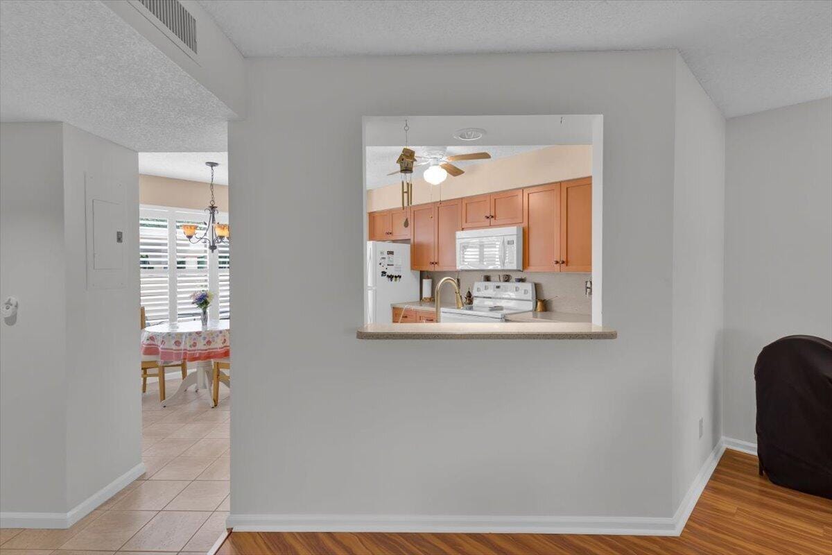 6050 SE Martinique Drive 102, Stuart, FL 34997 photo 24