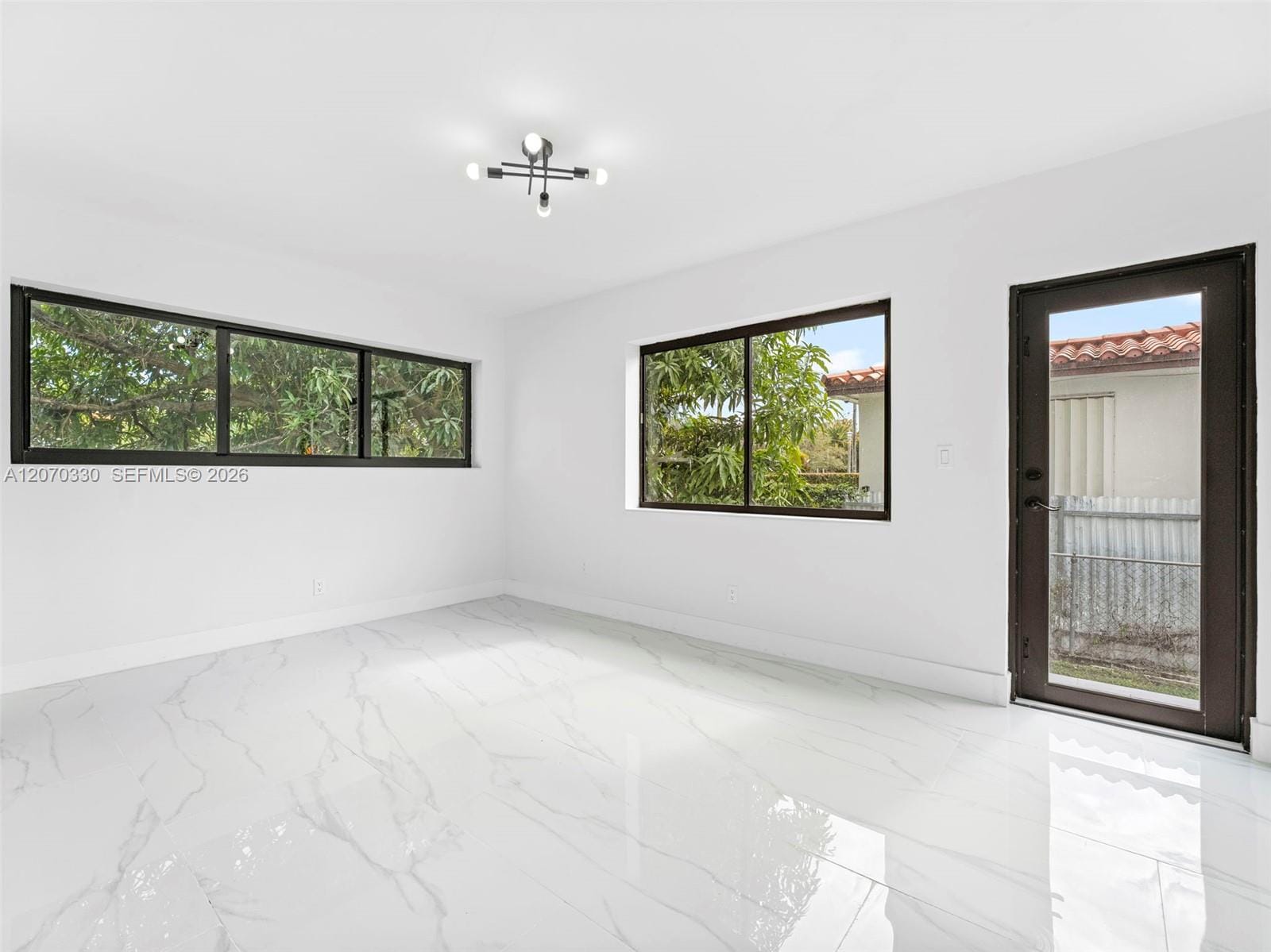 2500 SW 23rd Terrace, Miami, FL 33145 photo 19