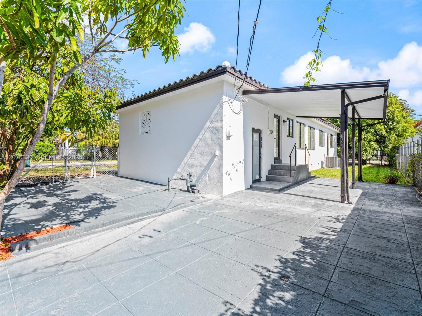 2500 SW 23rd Terrace, Miami, FL 33145 photo 23