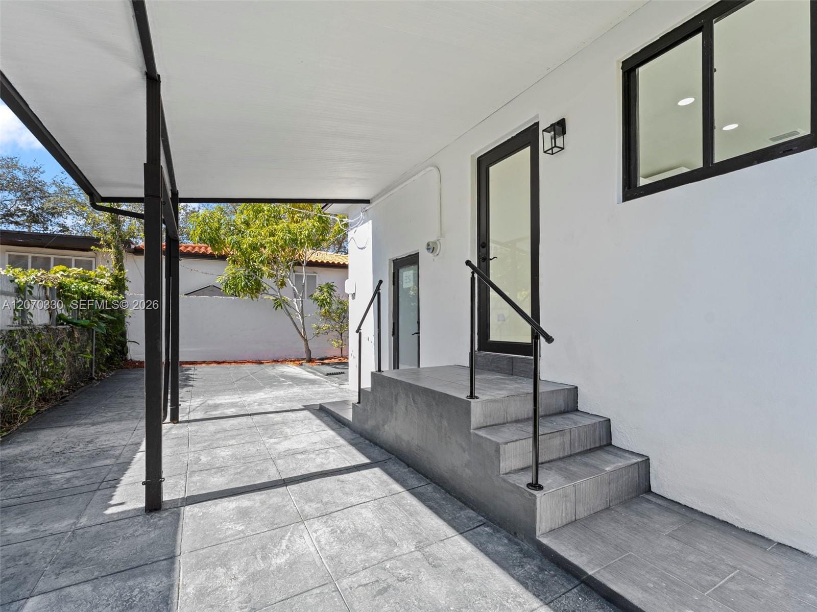 2500 SW 23rd Terrace, Miami, FL 33145 photo 29