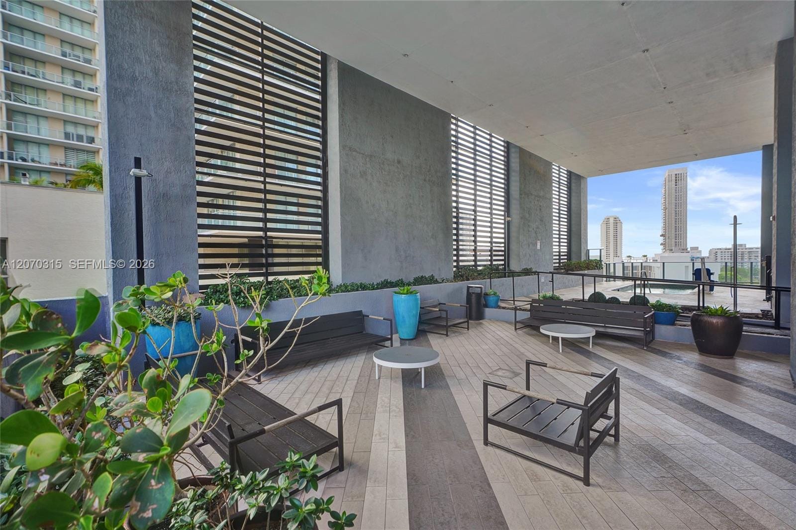 121 NE 34th Street 2309, Miami, FL 33137 photo 12