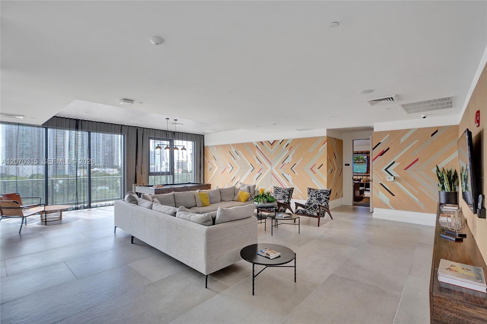 121 NE 34th Street 2309, Miami, FL 33137 photo 16