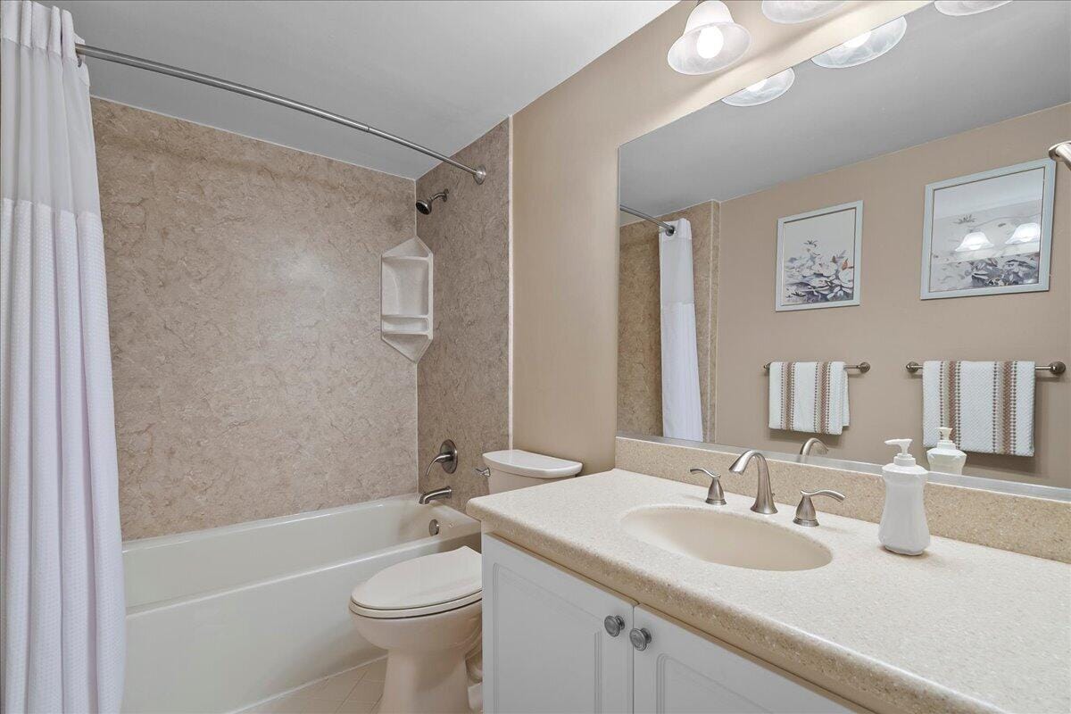 3323 Lucerne Park Drive, Greenacres, FL 33467 photo 22