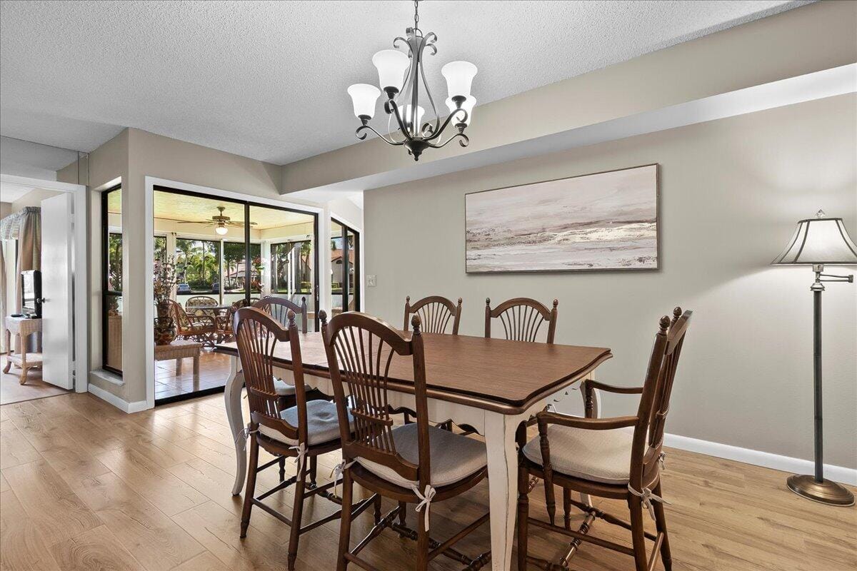 3323 Lucerne Park Drive, Greenacres, FL 33467 photo 9
