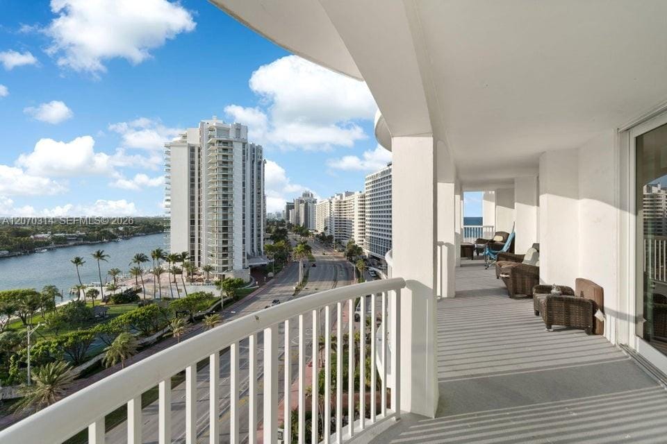 5401 Collins Avenue 620, Miami Beach, FL 33140 photo 25