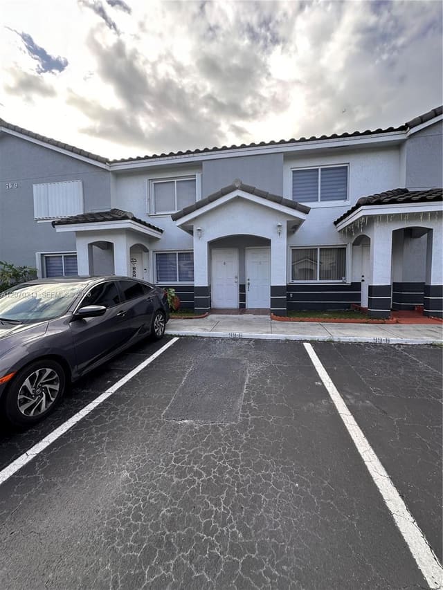7999 SW 152nd Avenue 608-6, Miami, FL 33193