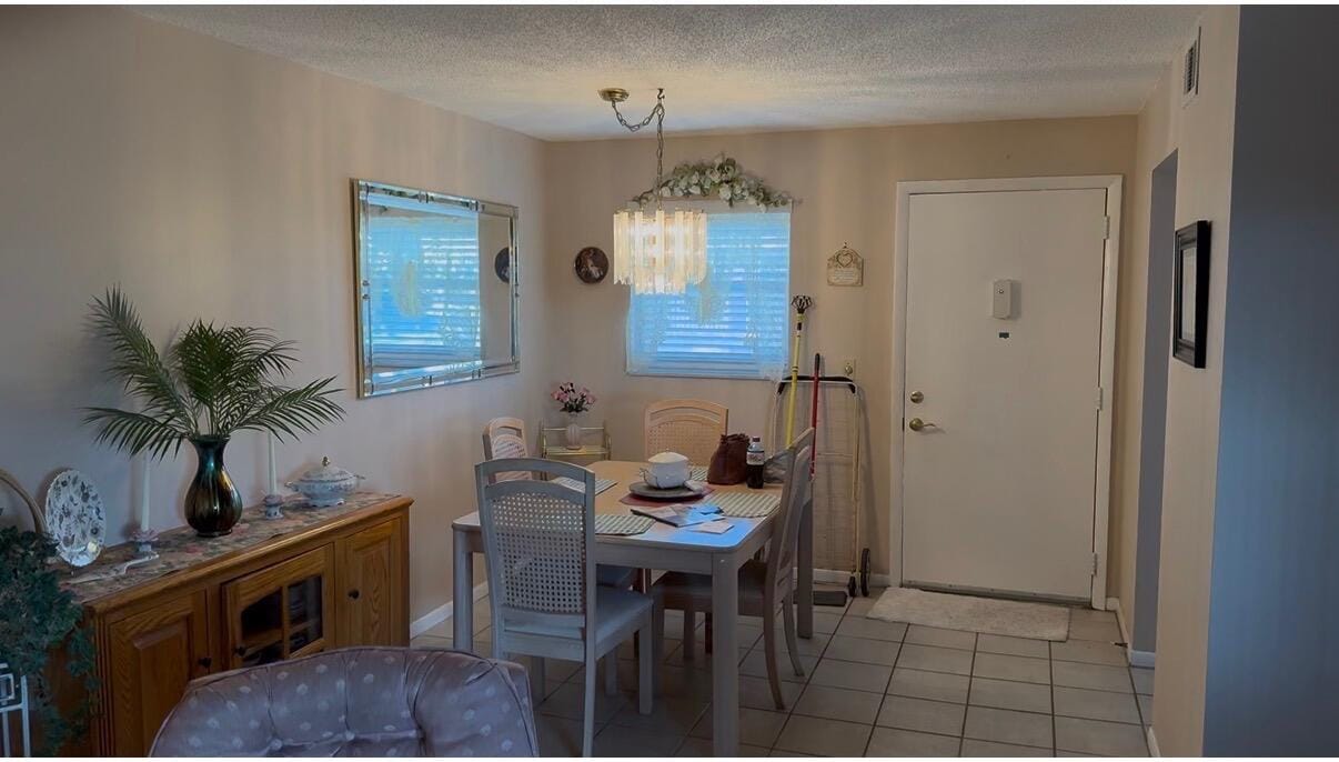 725 Lori Drive 313, Palm Springs, FL 33461 photo 9