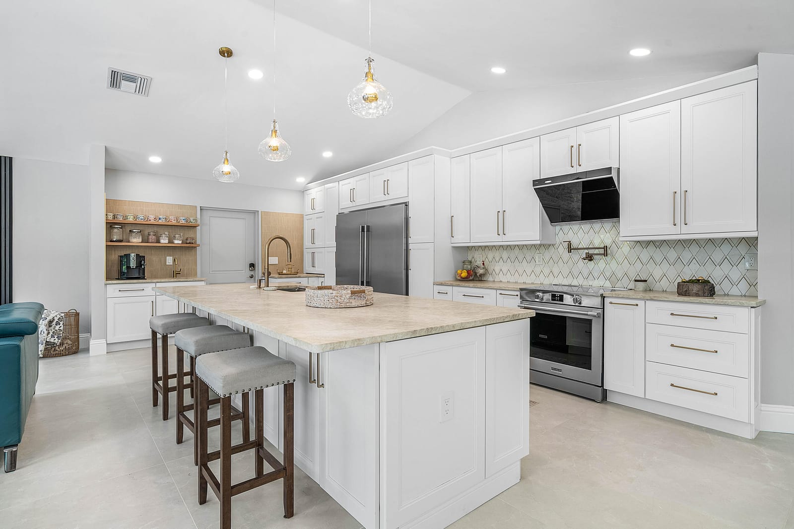 14829 STIRRUP Lane — photo 4