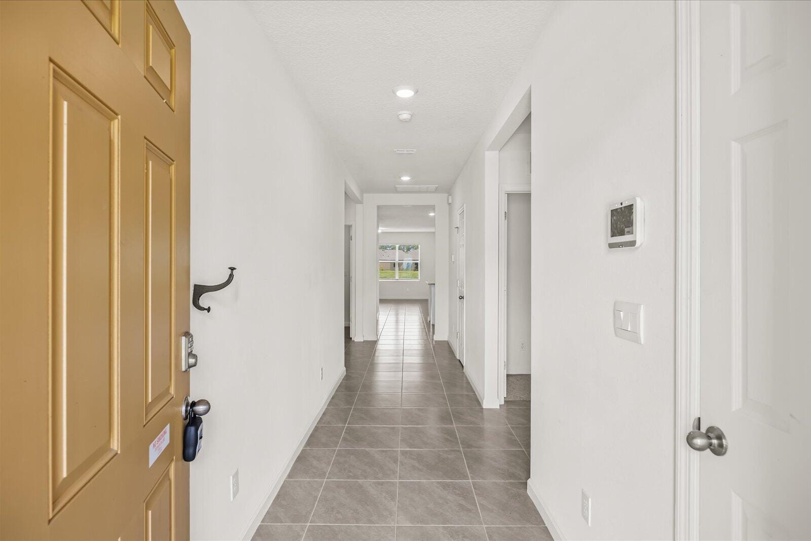 435 SEAFOAM Circle — photo 2