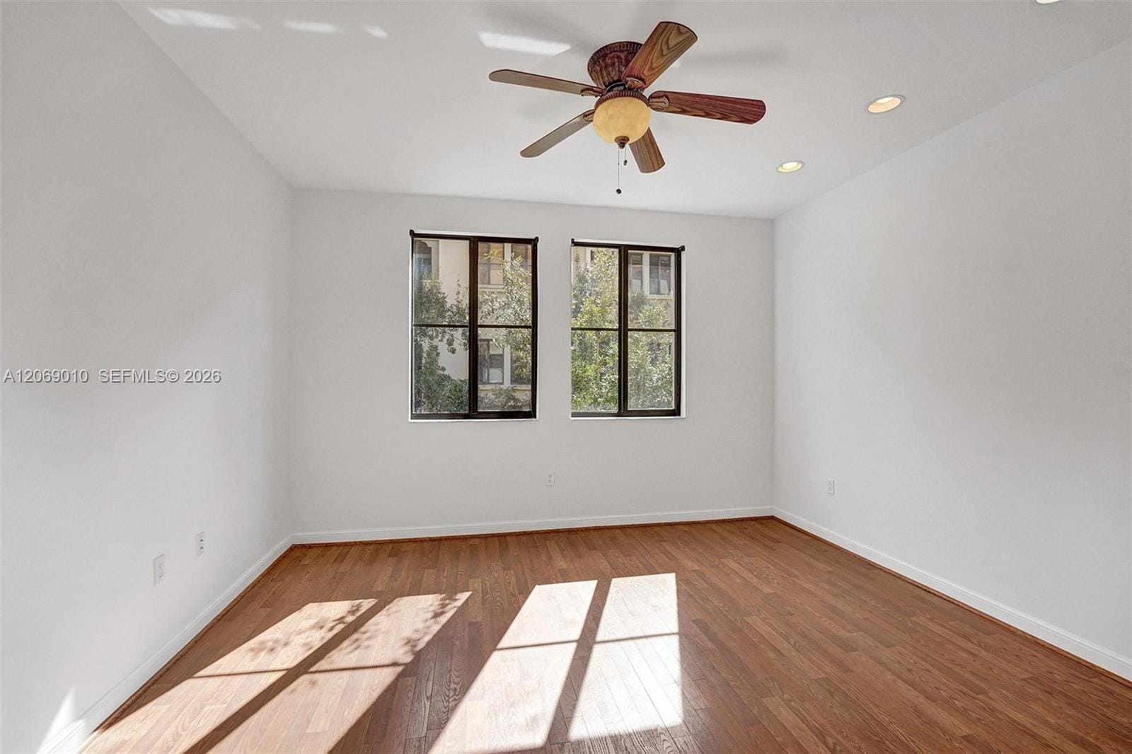 2925 NW 126th Avenue 1-320 — photo 11