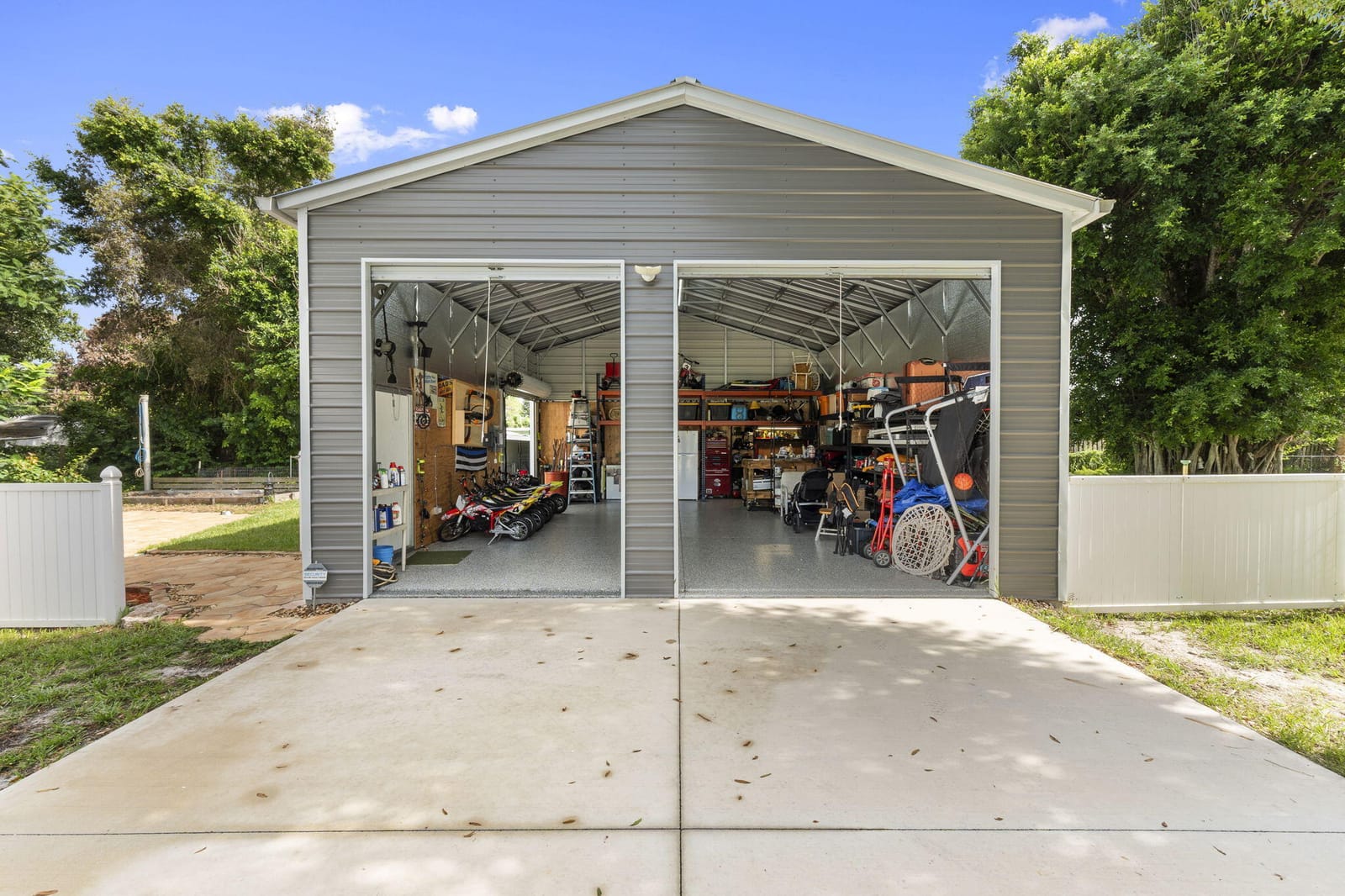 1126 Pine Avenue — photo 9