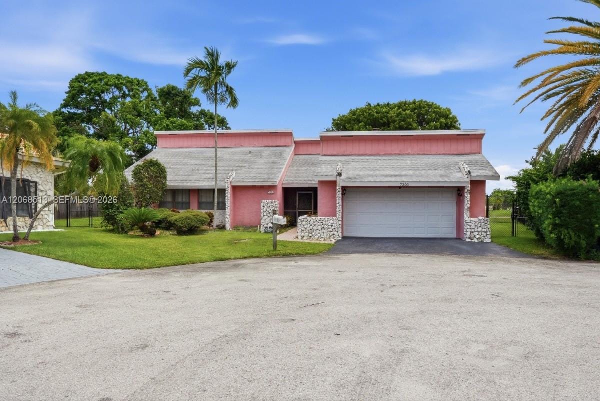 7300 Corkwood Terrace, Tamarac, FL 33321 photo 24