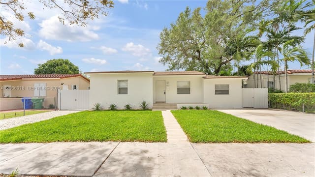 4840 SW 5th Terrace, Lynnwood, Miami, FL
