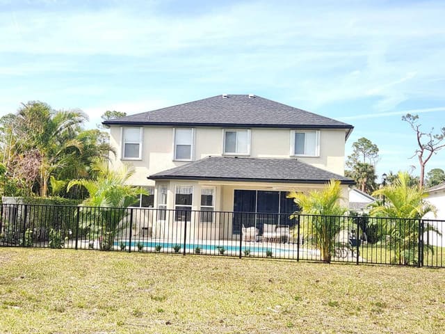 15188 Oak Chase Court, Wellington, FL 33414