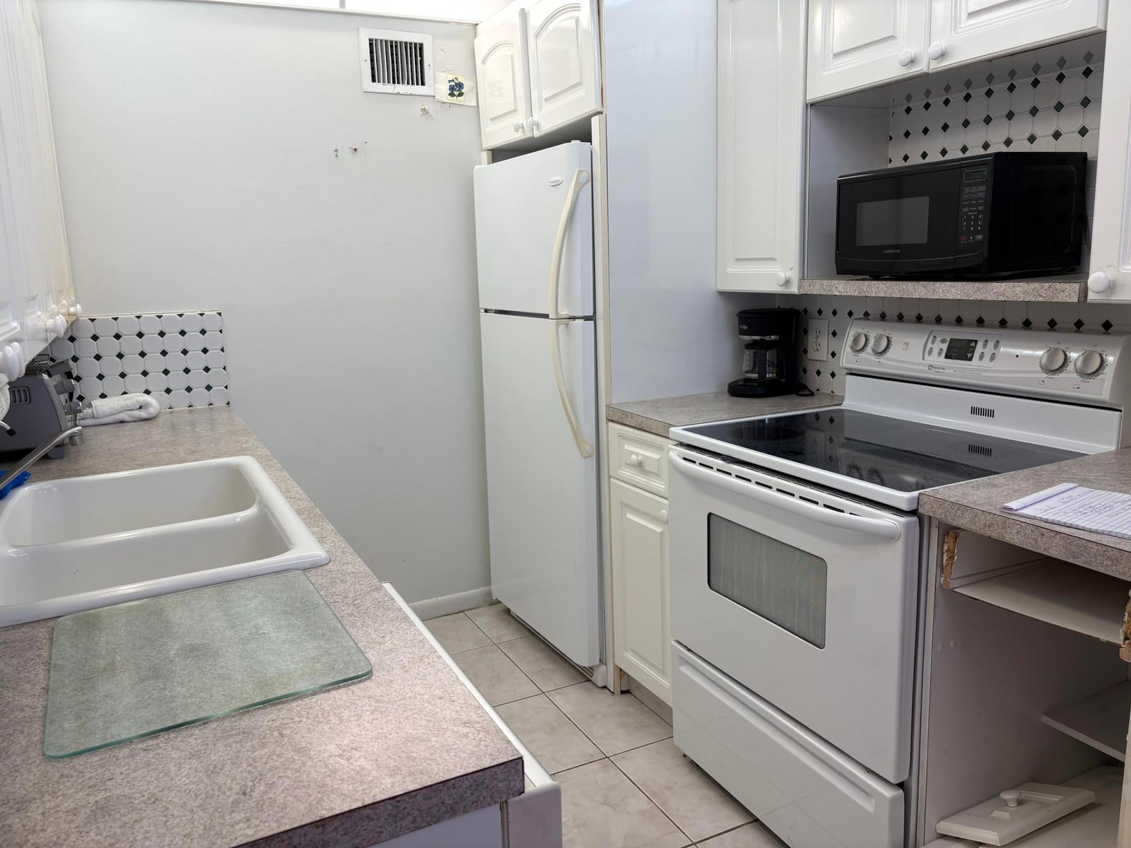 3076 Guildford E, Boca Raton, FL 33434 photo 5