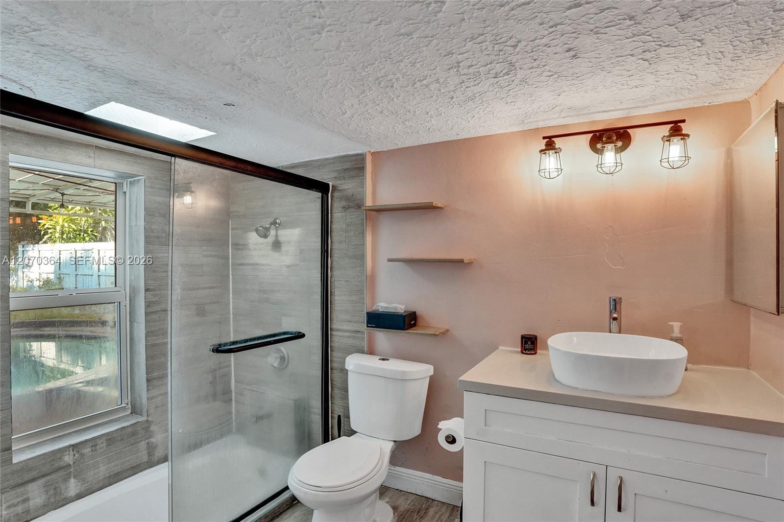 1022 NE 34th Court — photo 11