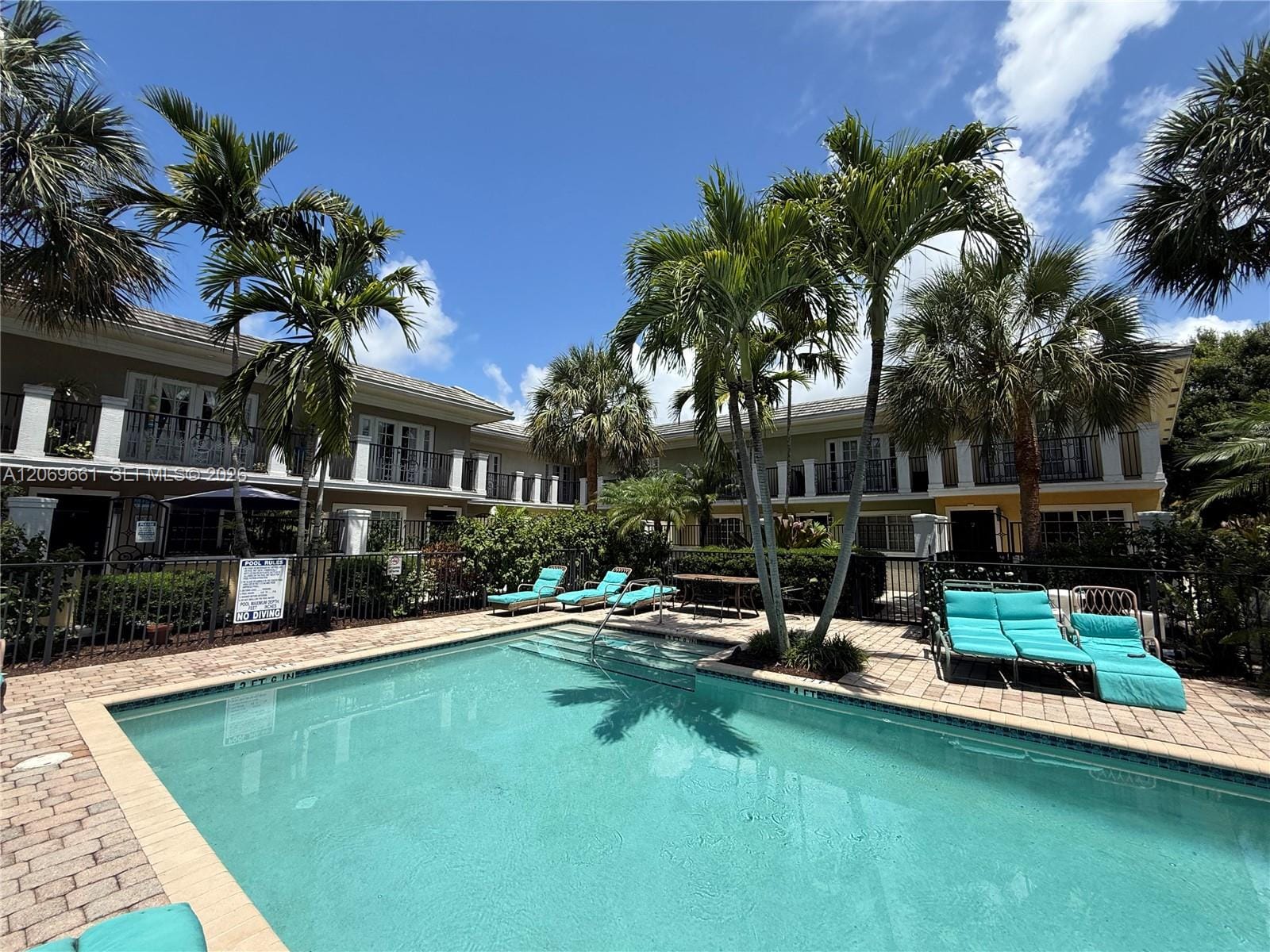 1000 Palm Trail 3, Delray Beach, FL 33483 photo 12