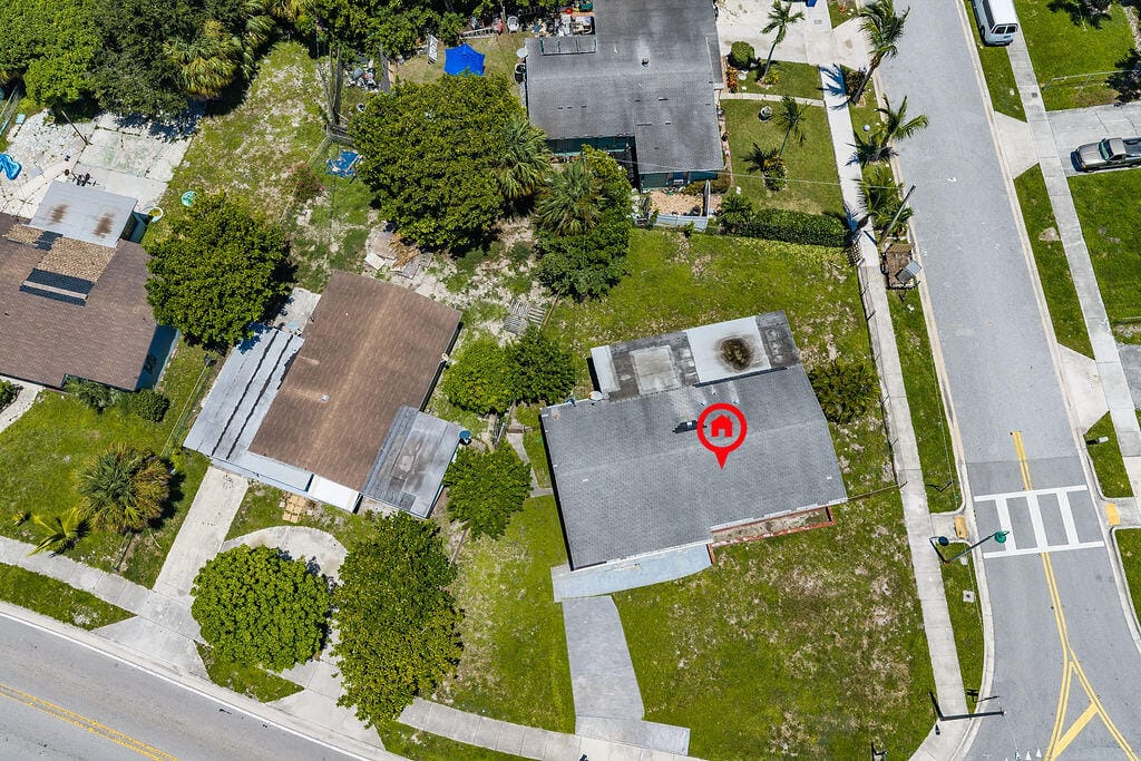 1500 W 13TH Street W, Riviera Beach, FL 33404 photo 27