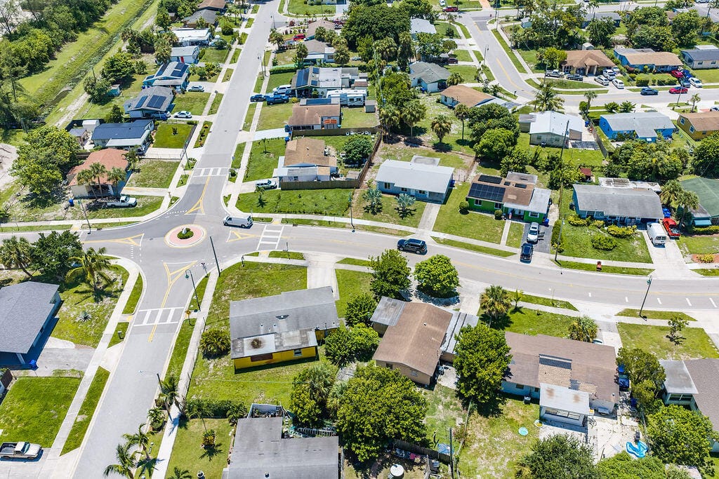 1500 W 13TH Street W, Riviera Beach, FL 33404 photo 29